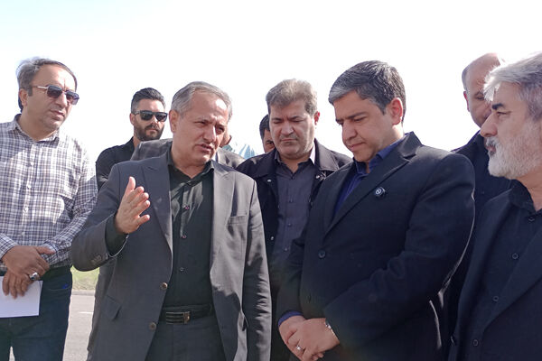 تکمیل ۵۰ کیلومتر از پروژه بزرگراهی در محور پارس‌آباد به
مشکین‌شهر/ اتمام پروژه‌های بزرگراهی مستلزم تأمین اعتبار است