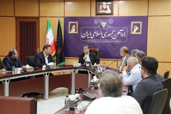 راه‌آهن در مسیر توسعه گردشگری ریلی/ تسهیل سفرهای بین المللی
در دستور کار