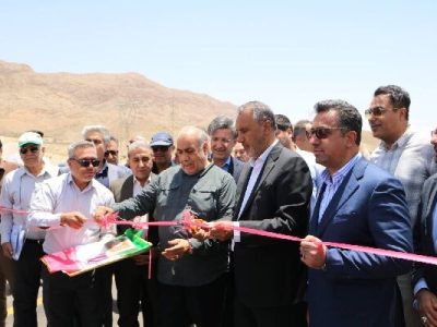 شتاب در توسعه محورهای ترانزیتی جنوب کشور با اعتباری بالغ بر
١۴هزار میلیارد ریال