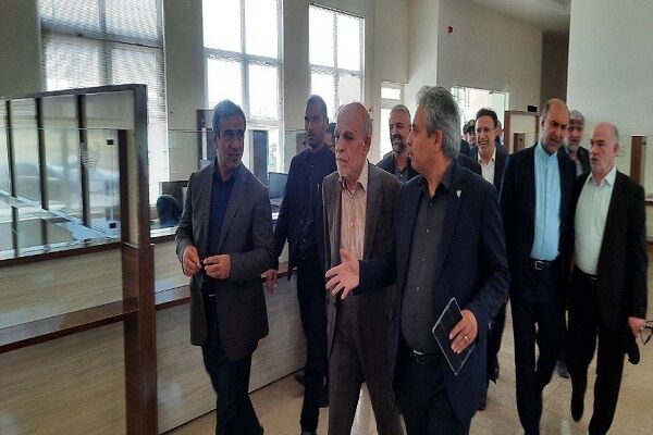 شکوفایی حمل و نقل ترکیبی و دریا محور کشور با نقش آفرینی
اساسی راه‌آهن