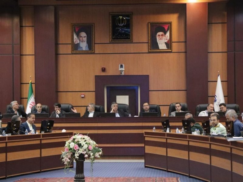 ضرورت رفع مشکلات تأمین آب شهر جدید امیرکبیر با هدف جمعیت
پذیری بیشتر/ بررسی موانع عدم صدور پروانه ساختمانی پروژه‌های نهضت
ملی در شهر جدید مهاجران