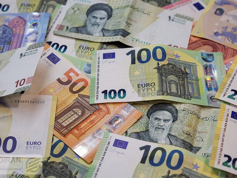 قیمت یورو در ایران ارزان‌تر از جهان