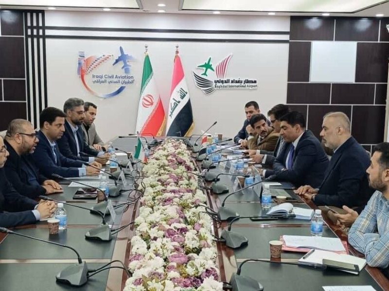 نشست مشترک مسئولان هوانوردی ایران و عراق برای تسهیل پروازهای
اربعین حسینی برگزار شد
