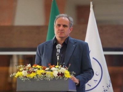 ۳۲ فرودگاه بین‌المللی و مرز هوایی برای عملیات اربعین آماده
شده است / انجام پروازها از «عمود صفر» در فرودگاه‌ها