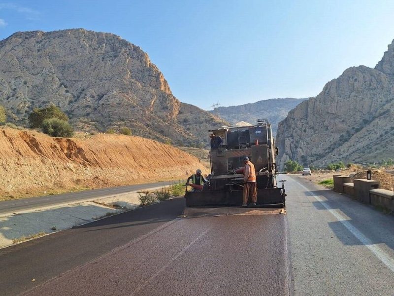 اجرای ۱۳ پروژه راهداری در کریدورهای اربعینی استان
فارس