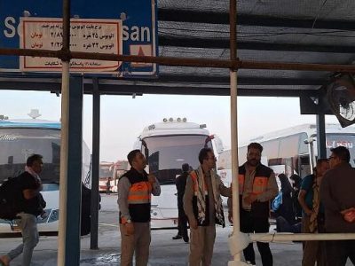 ببینید|فعالیت شبانه روزی همکاران راهداری و حمل و نقل جاده‌ای
خراسان جنوبی در پایانه برکت مرز مهران