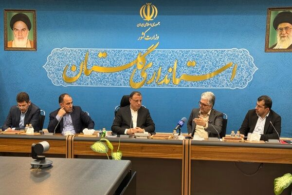 تصمیمات تازه برای توسعه شهری گلستان در نشست معاون وزیر راه و
شهرسازی با استاندار