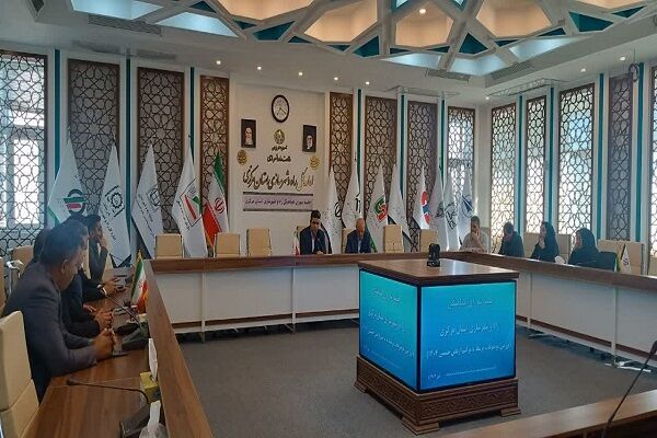 جلسه شورای هماهنگی راه و شهرسازی استان مرکزی برگزار
شد