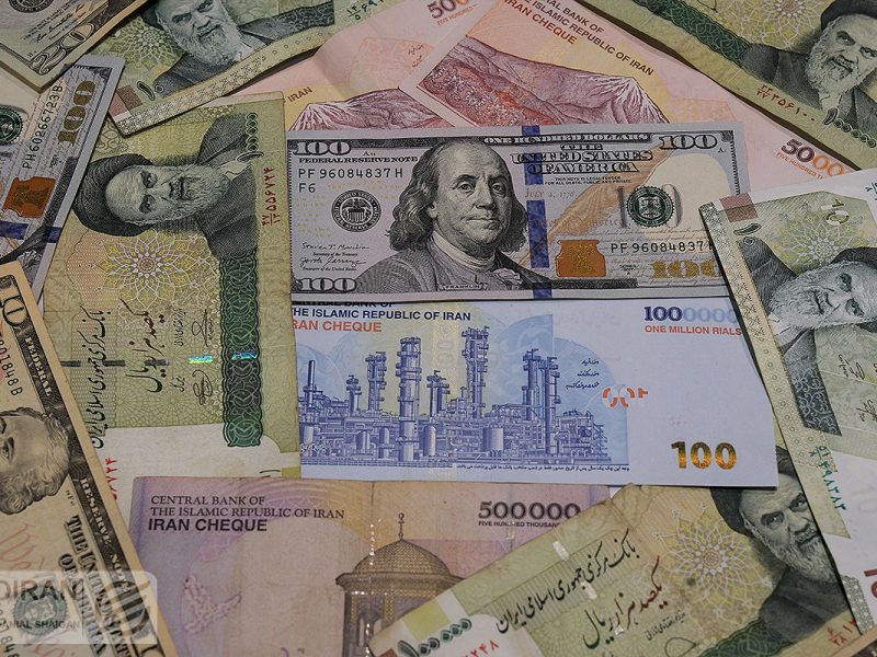 دلار دوباره اوج گرفت؛ عبور از ۹۳ هزار تومان در بازار تهران