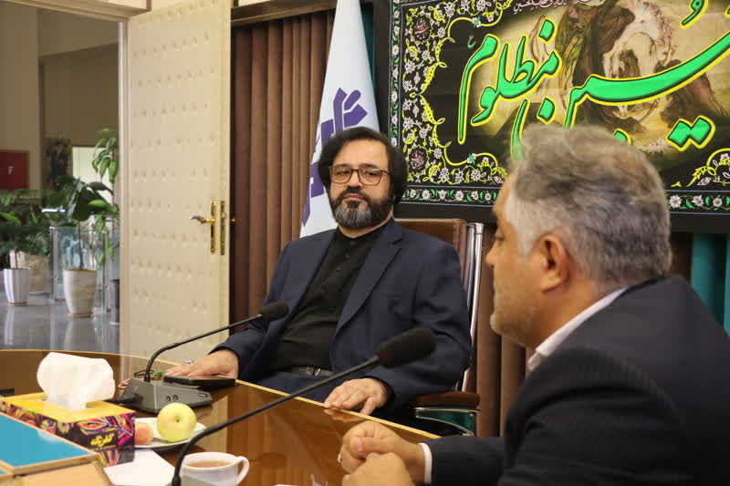 دیدار مدیرکل راه و شهرسازی زنجان با مدیرکل صدا و سیمای مرکز
اشراق به مناسبت روز خبرنگار