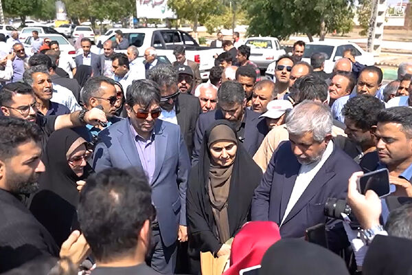 ویدئو| روایت دوم از سفر وزیر راه و شهر سازی به شهرستان
جیرفت