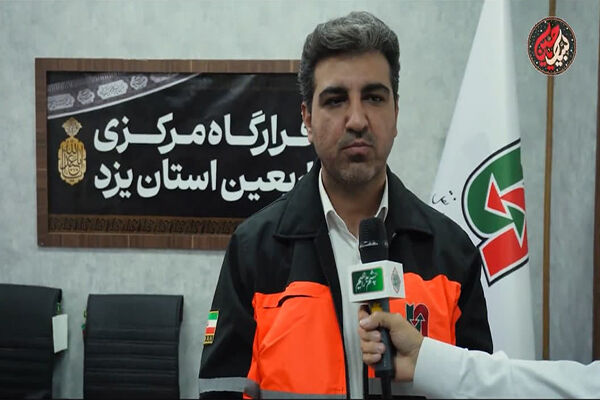 گفتگوی مدیرکل راهداری و حمل‌ونقل جاده ای استان یزد برای حمل
و نقل زائران اربعین حسینی به مرزهای مهران، شلمچه و چذابه
