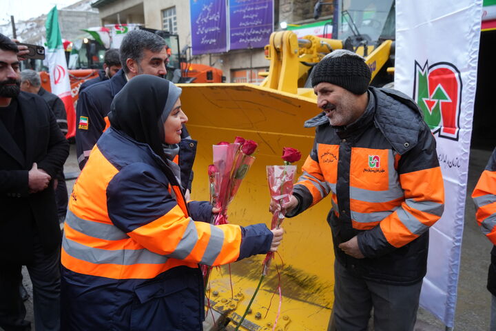 راهداران در خط مقدم خدمت‌رسانی به مردم هستند/سختی کار راهداران پیگیری می‌شود