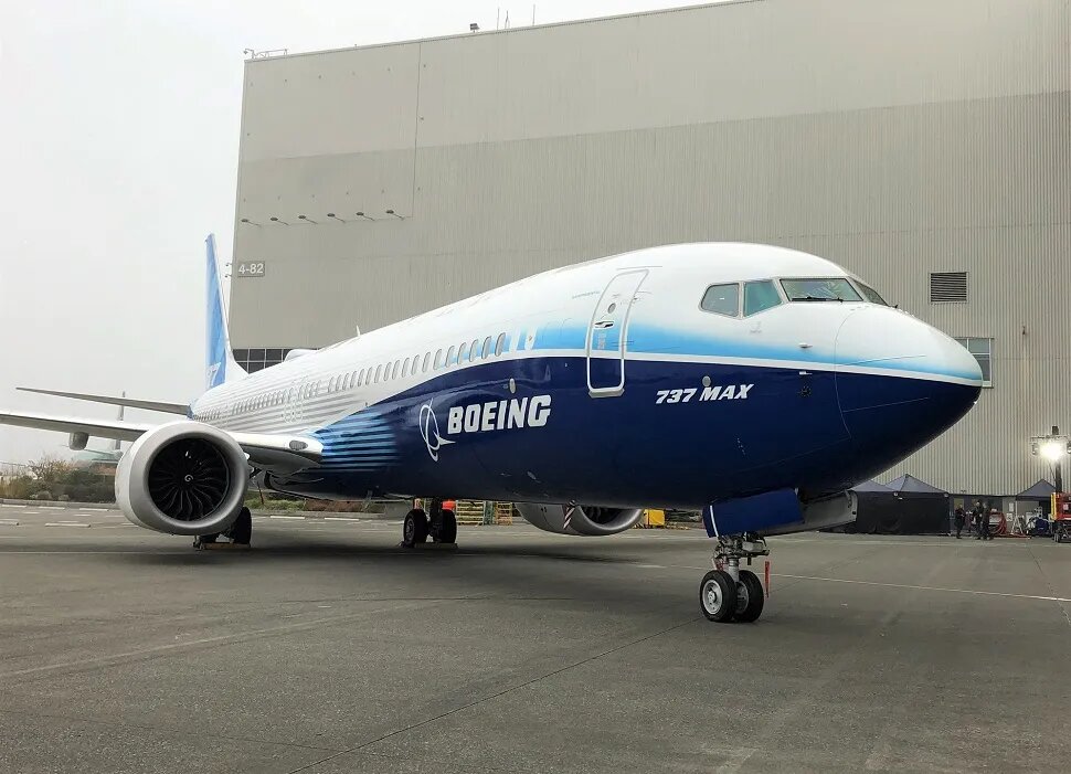 بوئینگ ۷۳۷ مکس