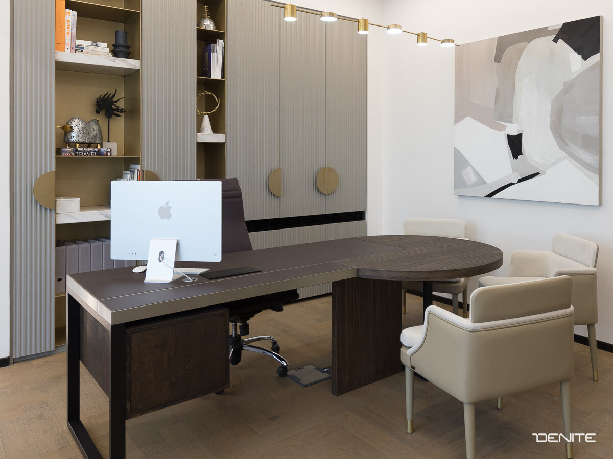 راهنمای جامع خرید میز اداری مدرن و نکاتی که قبل از خرید باید بدانید میز کنفرانس مدرن