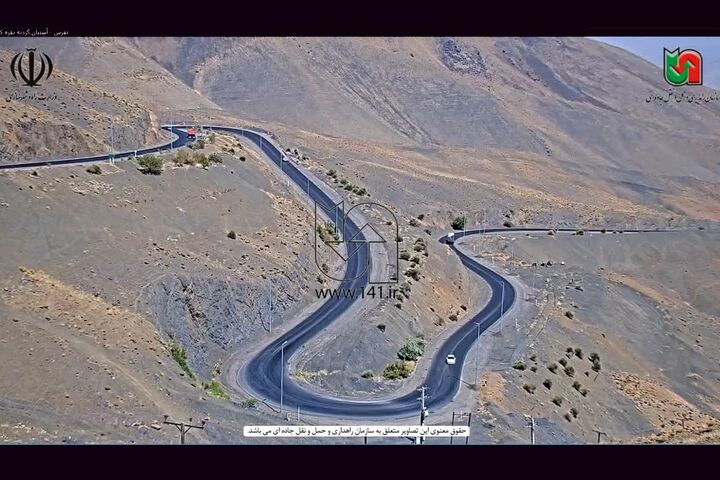 ویدئو| تلاش راهداران استان مرکزی برای برفروبی گردنه نقره کمر تفرش نقره کمر تفرش