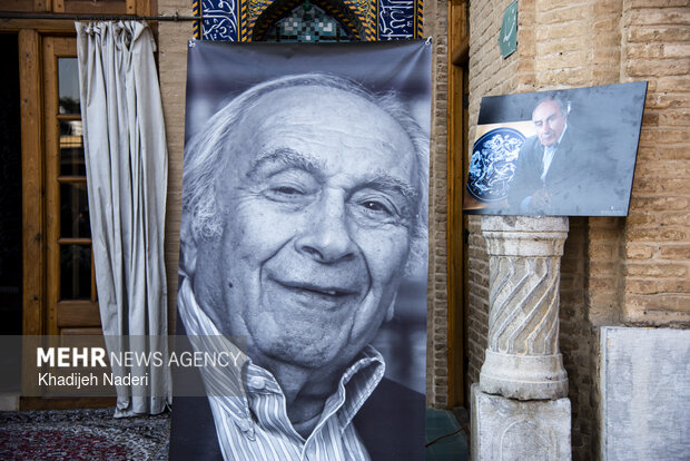 هفتمین روز درگذشت استاد جزی زاده؛ هنری که از دل اصفهان می‌گوید