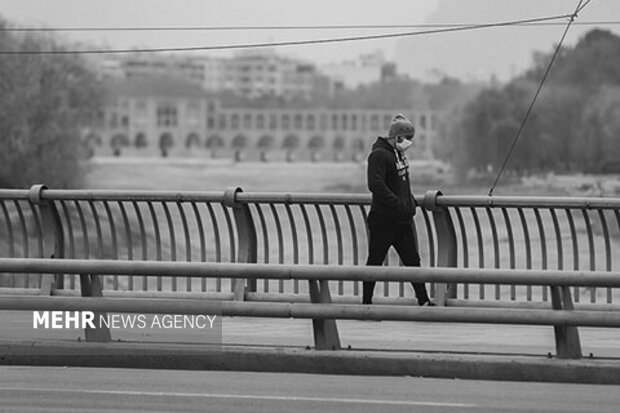 گمشده در غبار قوانین؛ هزارتوی «هوای پاک» نفسِ اصفهان را گرفت