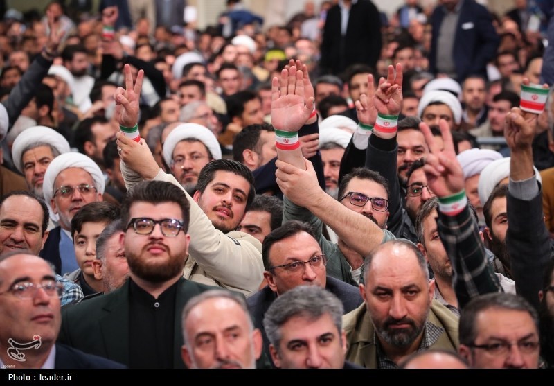 روایت تسنیم از دیدار مردم آذربایجان با رهبر انقلاب؛ سمفونی اشک و لبخند اخبار تبریز , اخبار استان آذربایجان شرقی , رهبر انقلاب , آذربایجان شرقی ,