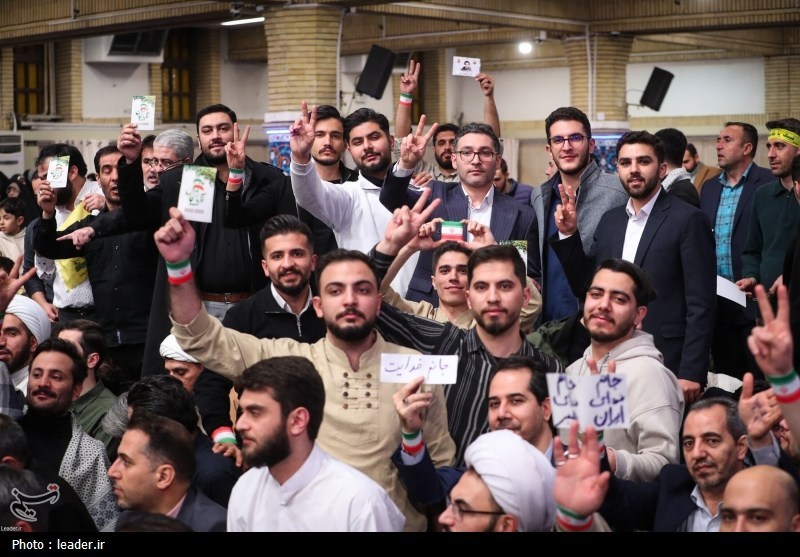 روایت تسنیم از دیدار مردم آذربایجان با رهبر انقلاب؛ سمفونی اشک و لبخند اخبار تبریز , اخبار استان آذربایجان شرقی , رهبر انقلاب , آذربایجان شرقی ,