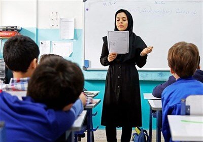 گزینش‌های غیرتخصصی برای معلم شدن؛ در دانشگاه فرهنگیان دختر و پسر جدا از هم درس می‌خوانند