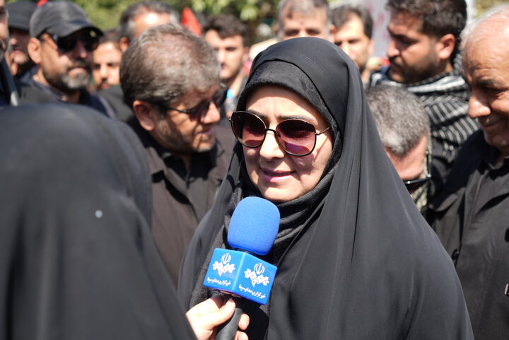 ببینید | حضور وزیر راه و شهرسازی در مراسم تشییع پیکر رهبر شهید ایران