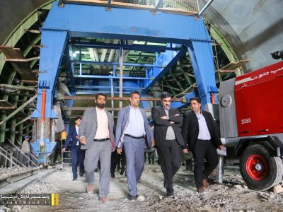 بازدید معاون وزیر راه و شهرسازی از تونل وحدت در
لارستان
