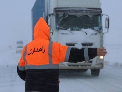 ۱۵۰ ساعت تلاش بی‌وقفه راهداران چهارمحال و بختیاری برای
بازگشایی محورها