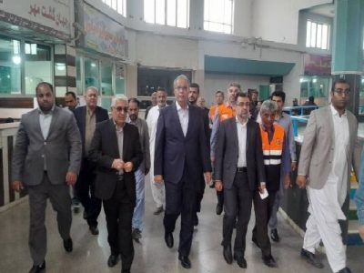 ببینید | بازدید استاندار سیستان و بلوچستان از ترمینال مسافری
انقلاب شهرستان زاهدان و گفت‌وگو با مسافران نوروزی