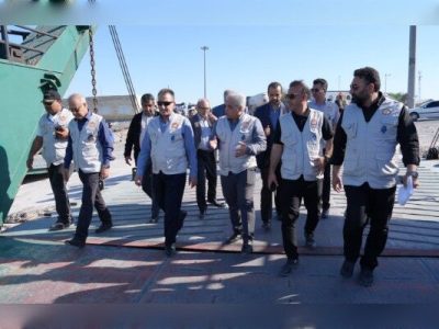 ببینید| بازدید سرپرست سازمان بنادر و دریانوردی از بنادر نخل
ناخدا، پل، لافت و روستای سهیلی