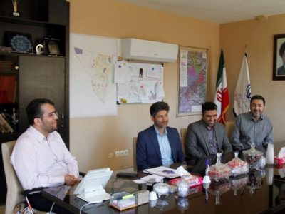 ببینید| دید و بازدید نوروزی کارکنان اداره کل راه و شهرسازی
استان قم در اولین روز کاری سال ۱۴۰۴