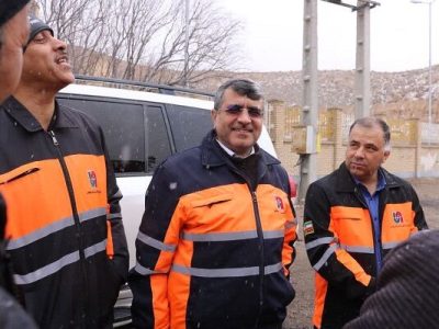 ببینید|بازدید مدیر کل راه و شهرسازی شرق استان سمنان ( شاهرود
) از محور های شرق سمنان در برف بهاری