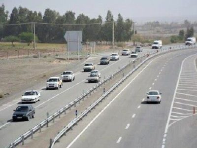 ثبت بیش از ۱۳۰ میلیون تردد خودروها در جاده‌های
لرستان