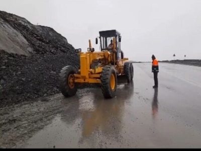 هدایت آب‌های سطحی و رفع آبگرفتگی در محورهای شهرستان
بروجن استان چهارمحال و بختیاری