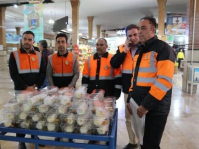 ویدیو| توزیع افطاری در ترمینال مسافربری آزادی شهرکرد استان
چهارمحال‌وبختیاری