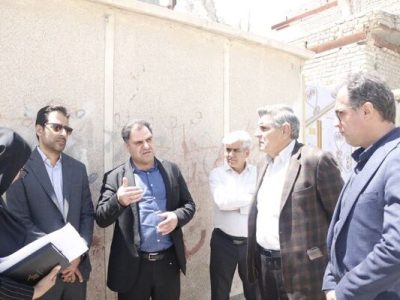 ببینید|تداوم بازدید اعضای هیات مدیره شرکت بازآفرینی شهری
ایران از بافت های فرسوده و سکونتگاههای غیر رسمی زاهدان(۲)