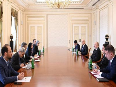 وزیر راه و شهرسازی کشورمان با رئیس‌جمهور آذربایجان دیدار
کرد