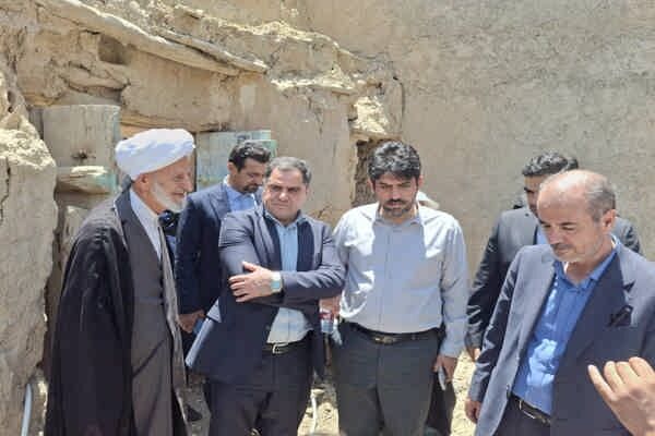 ببینید| بازدید مدیرعامل شرکت بازآفرینی شهری ایران به همراه
هیات مدیره این شرکت در سفر یک‌روزه خود به استان فارس