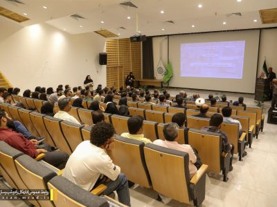 ببینید| نشست تخصصی میراث تاریخی کهن ‌شهر لار و آینده توسعه
شهری با حضور مدیرکل دفتر نظارت بر طرح‌های توسعه وزارت راه و
شهرسازی