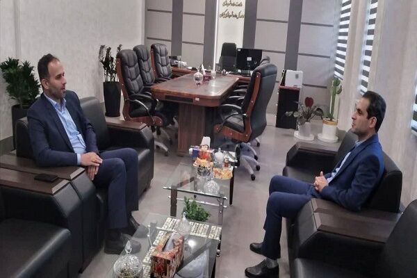 تعامل دوسویه برای آبادانی؛ نشست مشترک مدیر کل راه و شهرسازی
گیلان و شهردار رشت