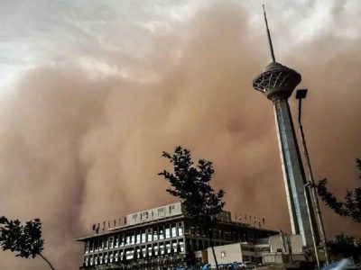 رعد و برق در تهران؛ پیش بینی گرد و خاک شدید برای پایتخت در روزهای آینده