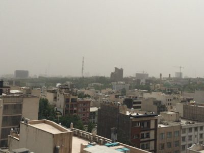 وزش باد وگردوخاک در برخی از محورهای کرمان و سیستان و
بلوچستان