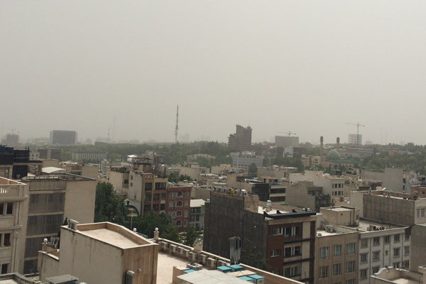 وزش باد وگردوخاک در برخی از محورهای کرمان و سیستان و
بلوچستان