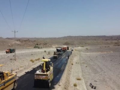 ویدیو | اجرای عملیات بهسازی و روکش آسفالت راه روستایی
گروانی، جکان بخش بم پشت شهرستان سراوان در استان سیستان و بلوچستان
به طول ۱۴ کیلومتر