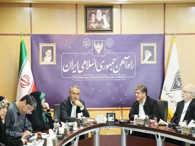 امضای تفاهمنامه میان راه‌آهن و سازمان بنادر برای دستیابی به
سهم ۲۵ درصدی حمل بار ریلی در بنادر