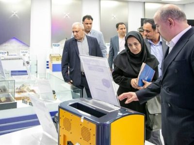 بازدید رئیس مرکز تحقیقات راه، مسکن و شهرسازی از پژوهشگاه
فضایی ایران