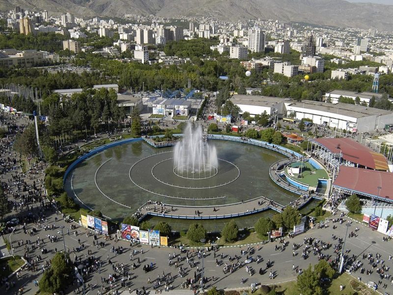 غیبت صمتی ها در مهمانی قطعه‌سازان