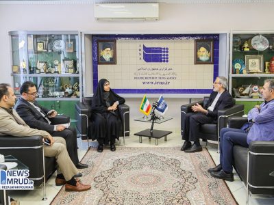 وزیر راه و شهرسازی از خبرگزاری ایرنا بازدید کرد