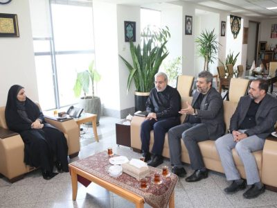 حضور وزیر راه و شهرسازی در مرکز حراست وزارت راه و شهرسازی و
قدردانی از رئیس و کارکنان مرکز