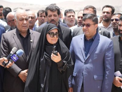 راه‌آهن شهرکرد-مبارکه با تامین اعتبار در سال ۱۴۰۵ تکمیل
می‌شود/ اتصال چهارمحال و بختیاری به شبکه ریلی